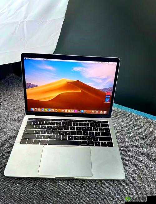 18 岁 macbookpro 高清功能-带你领略非凡视觉体验